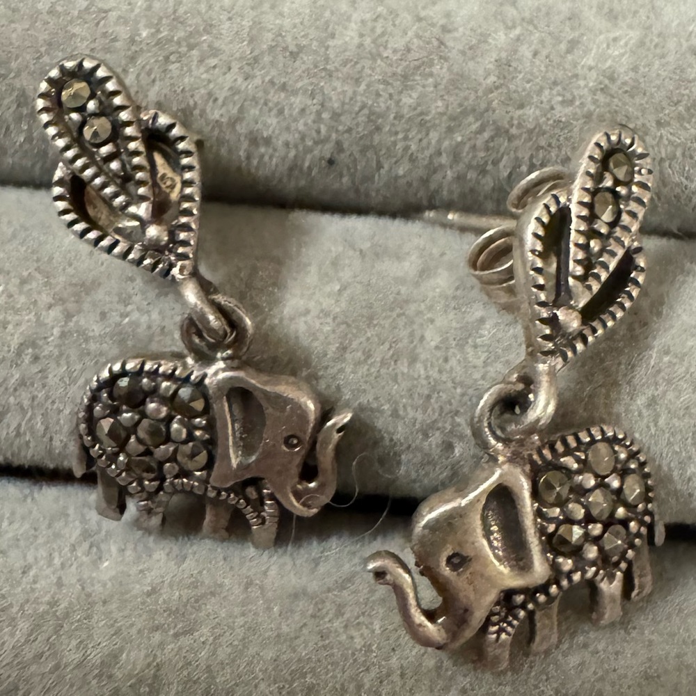 🐘 Sterling Silver 925 Elephant Dangle Earrings Marcasite 3.18g